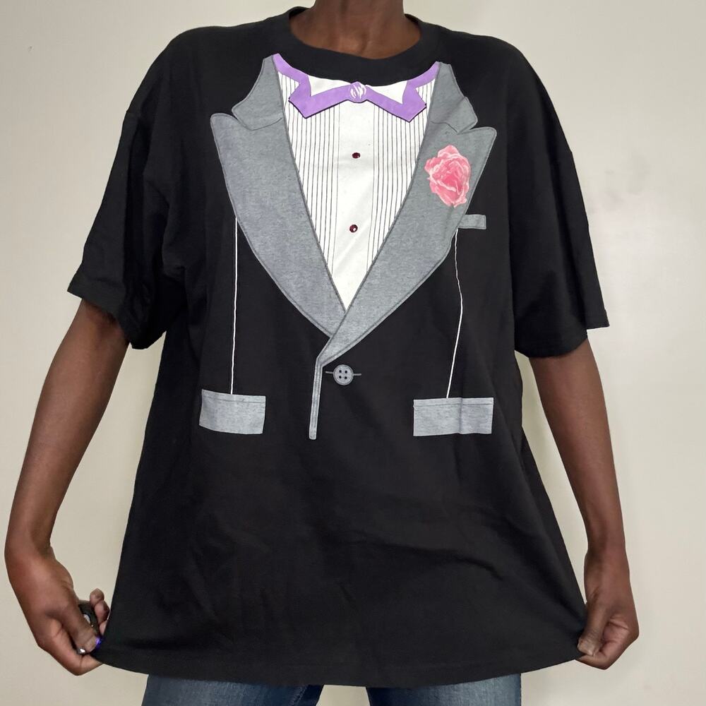 VINTAGE | Trompe l’oeil Graphic Tuxedo Black T-Shirt Size 2XL